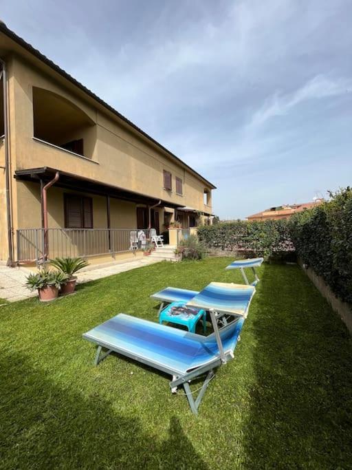 Appartamento Tra Il Borgo E Il Lago Anguillara Sabazia Bagian luar foto