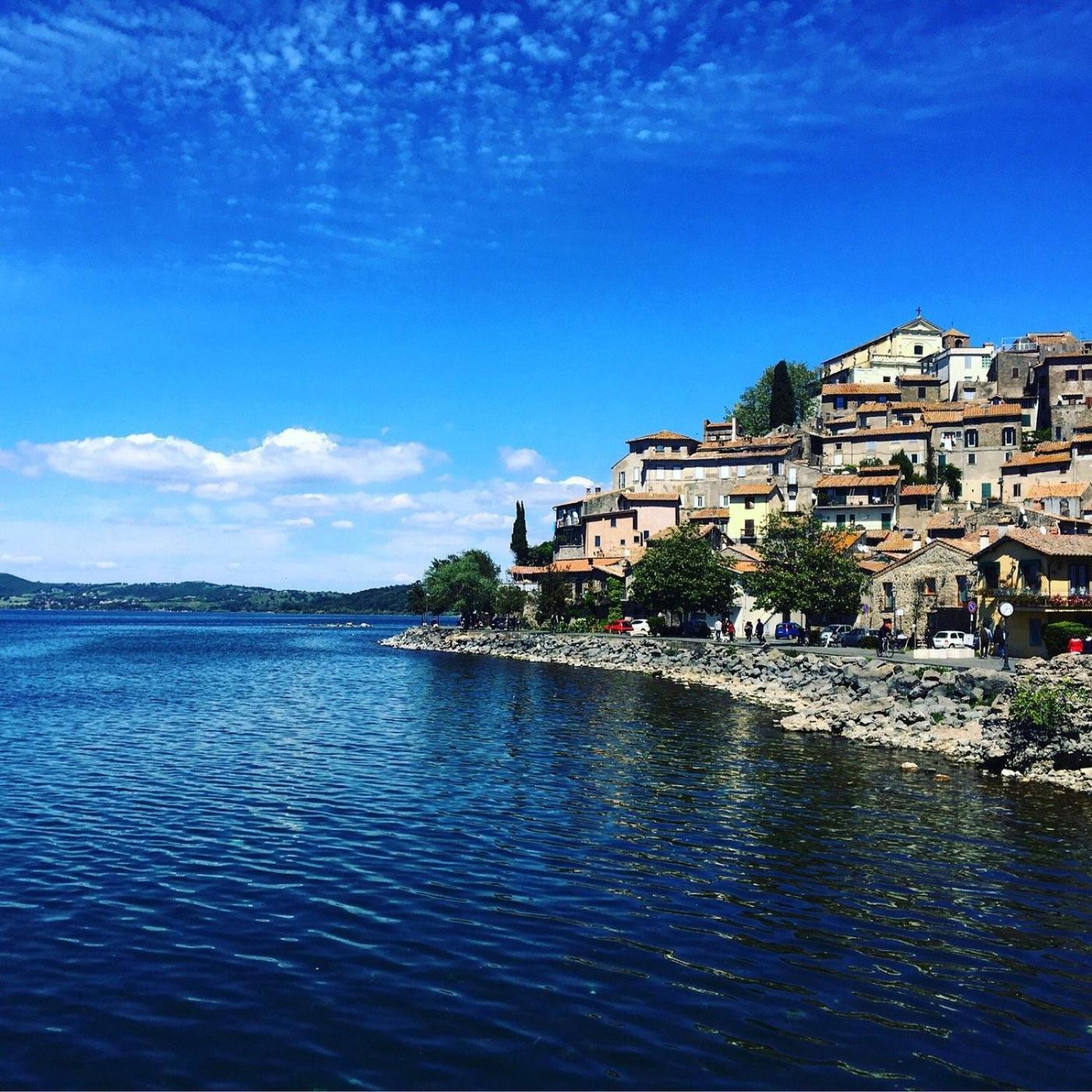 Appartamento Tra Il Borgo E Il Lago Anguillara Sabazia Bagian luar foto